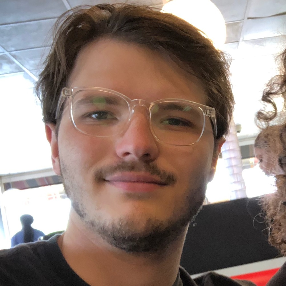 Meet your Posher, Wesley